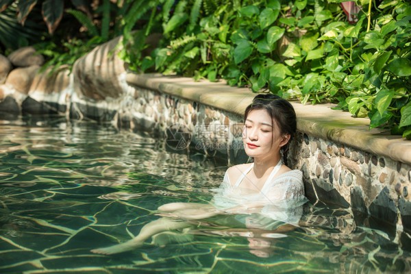 躲进青山小茶馆,武汉的宁静就在这一杯茶里 躲进青山小茶馆,武汉的宁静就在这一杯茶里