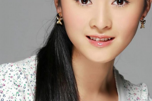 武汉街头巷尾，一壶茶，一顿饭，生活好惬意！